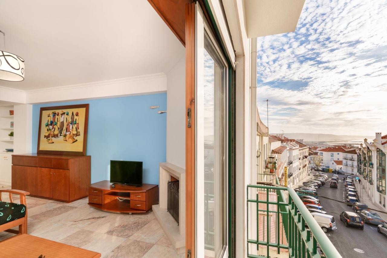 Dina'S Home At Nazare Beach ภายนอก รูปภาพ